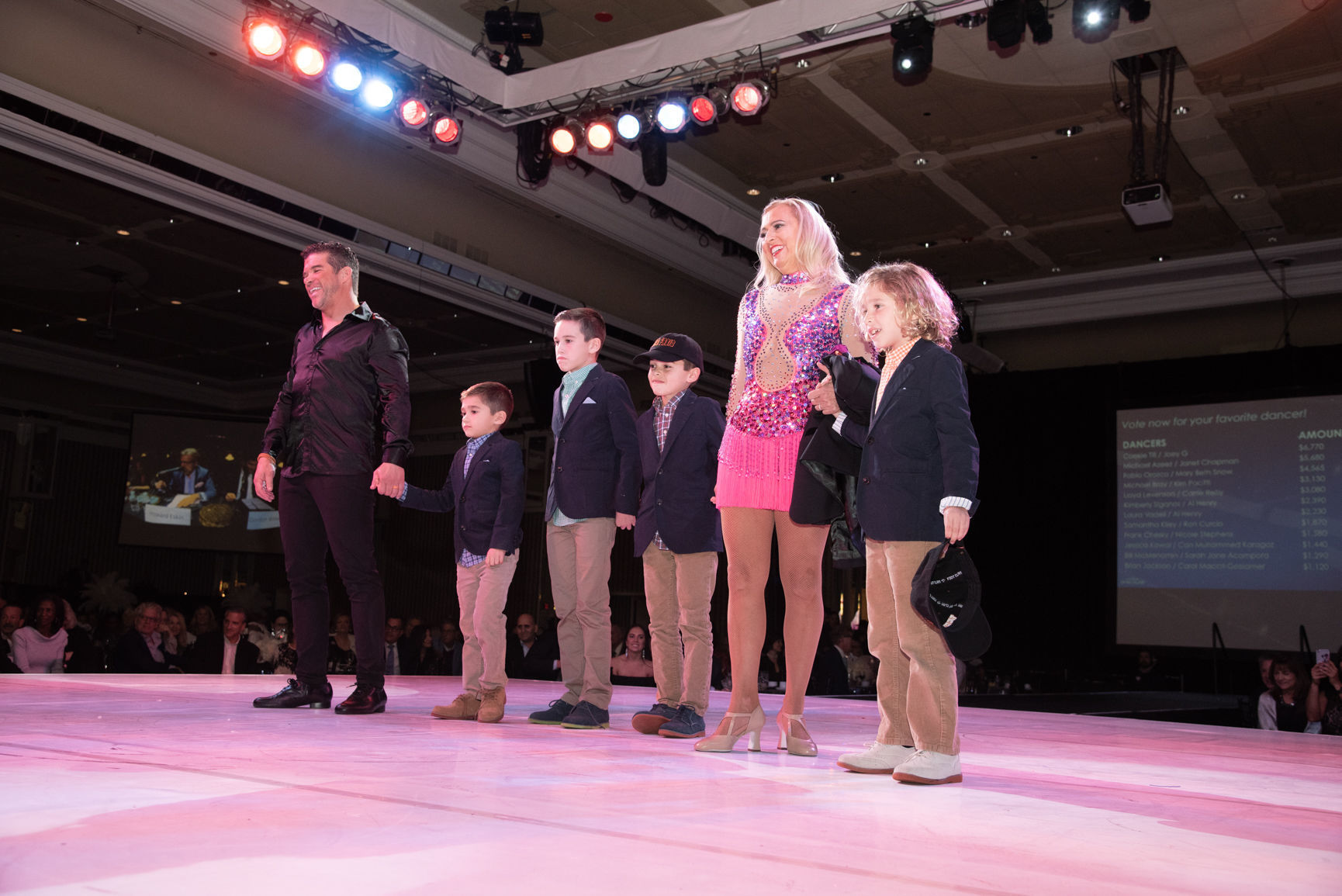 110318_acw_dancinggallery-567.jpg